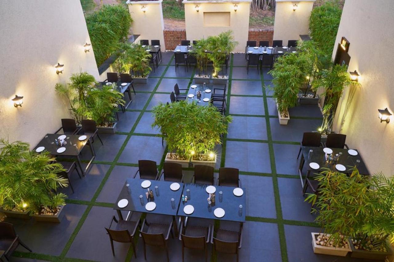 Hotel Shlok Kolhapur Exterior foto